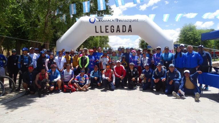 LA QUIACA VIVIÓ DOS JORNADAS DEPORTIVAS HISTÓRICAS CON FUERTE PROYECCIÓN NACIONAL E INTERNACIONAL