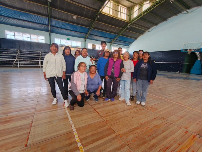 EL RITMO NO TIENE EDAD EL ÉXITO DE LA DANZA FOLCLÓRICA EN NUESTROS ADULTOS MAYORES