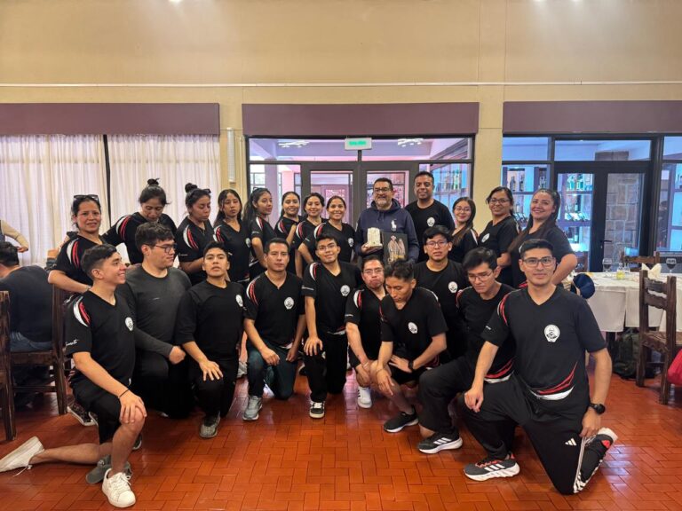 EL INTENDENTE DANTE VELAZQUEZ RECIBIÓ A DELEGACIONES INTERNACIONALES EN EL HOTEL DE TURISMO