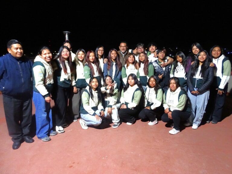 EL INTENDENTE DANTE VELAZQUEZ RECIBIÓ A ESTUDIANTES DE LA ESCUELA DE COMERCIO Y AL CENTRO DE ESTUDIANTES DE LA QUIACA