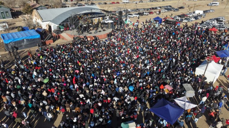 MÁS DE 25 MIL PERSONAS ACOMPAÑARON EL LANZAMIENTO DE LA MANKA FIESTA 2026 EN LA QUIACA
