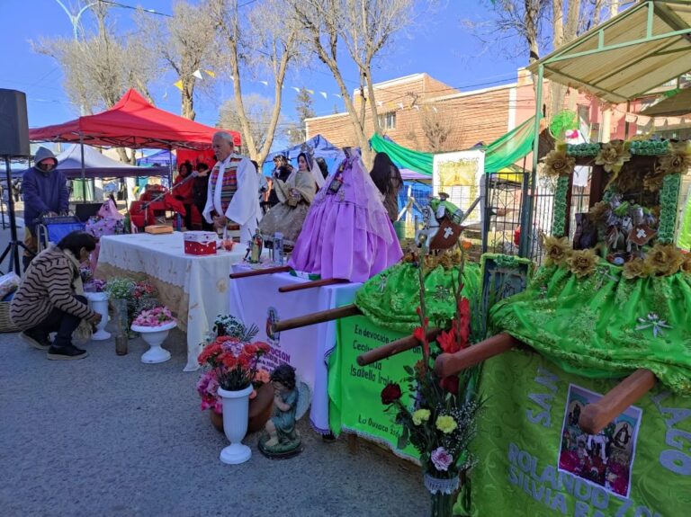 LA MUNICIPALIDAD DE LA QUIACA ACOMPAÑA LA NOVENA DE SANTA ANA Y ORGANIZA LA TRADICIONAL FERIA DE SANTA ANITA