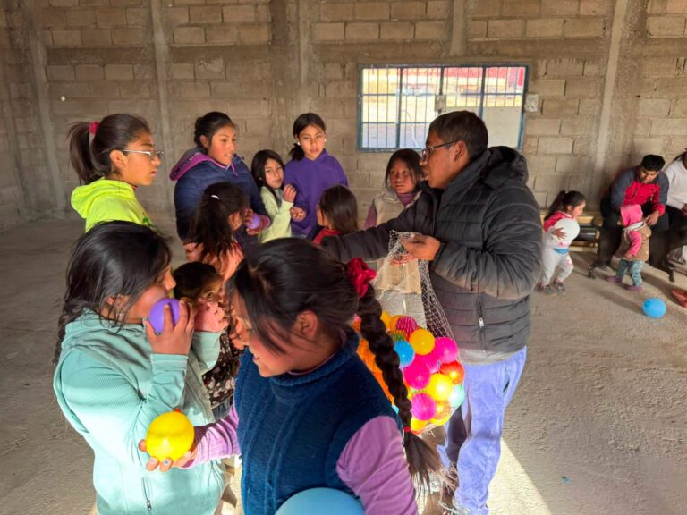 LA MUNICIPALIDAD CONTINÚA CON “JUGANDO EN TU BARRIO” Y CONVOCA A EMPRENDEDORES A PARTICIPAR DE UNA NUEVA FERIA