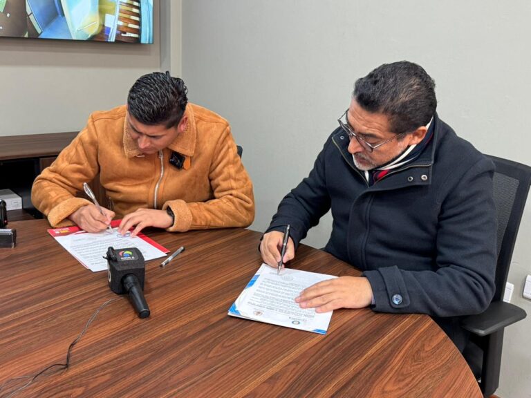 LA QUIACA Y VILLAZÓN CONSOLIDAN SU INTEGRACIÓN CON LA FIRMA DE UN CONVENIO DE HERMANAMIENTO Y COOPERACIÓN
