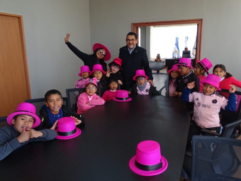 LA ESCUELA N° 463 JESÚS OLMEDO VISITO EL COMPLEJO CULTURAL MANKA FIESTA