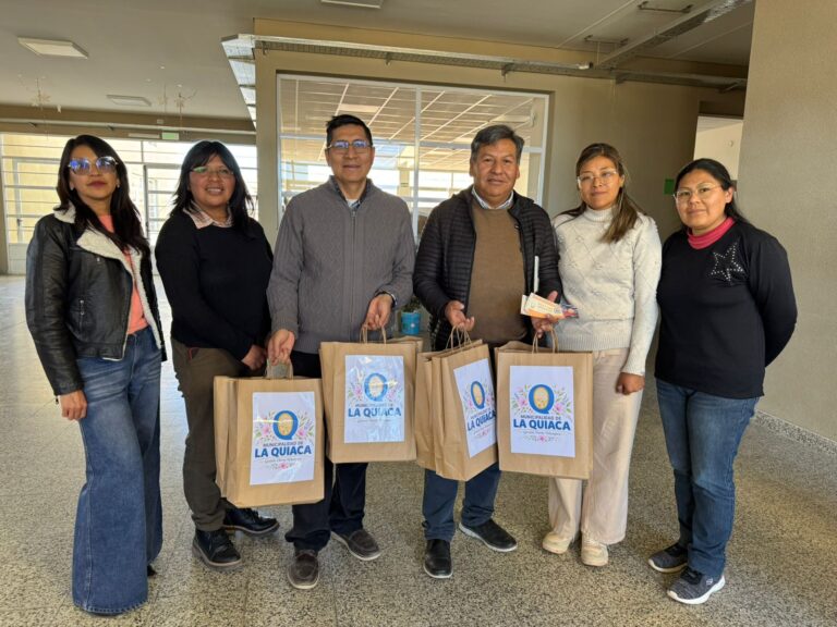 LA MUNICIPALIDAD DE LA QUIACA ACOMPAÑA A LOS ESTUDIANTES EN EL MARCO DE LA FIESTA NACIONAL DE LOS ESTUDIANTES 2026