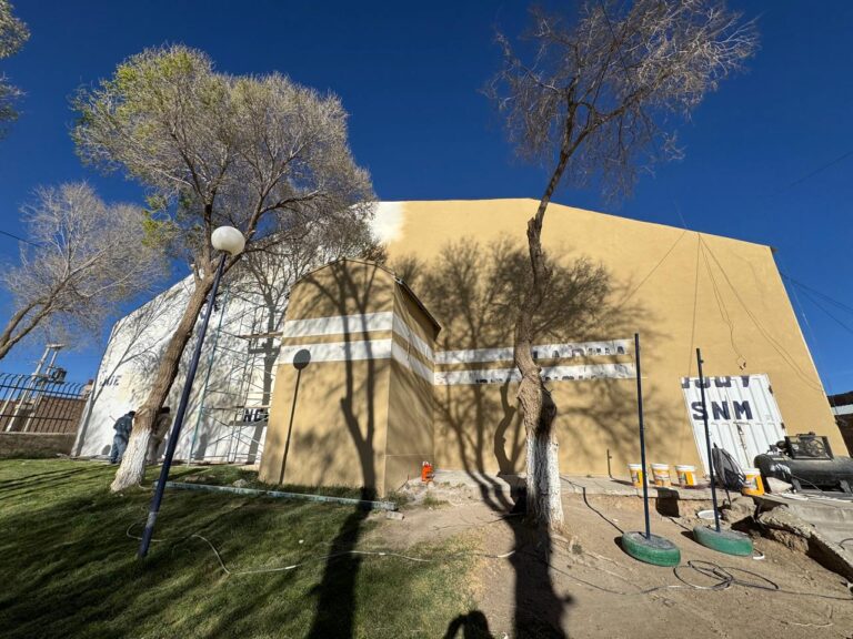EL DEPORTE QUIAQUEÑO CONTARÁ CON UNA NUEVA Y MODERNA CANCHA CUBIERTA
