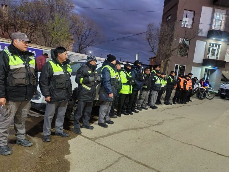 TRÁNSITO REFORZÓ LOS CONTROLES PREVENTIVOS Y EL ACOMPAÑAMIENTO A ESTUDIANTES DURANTE EL FIN DE SEMANA