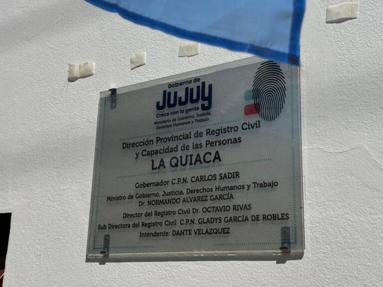 EL REGISTRO CIVIL DE LA QUIACA FUE RESTAURADA Y SE FORTALECE LA ATENCIÓN A LOS VECINOS