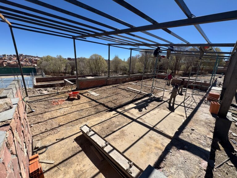 AVANZA LA CONSTRUCCIÓN DEL ESPACIO PARA DEPORTES DE CONTACTO EN LA QUIACA