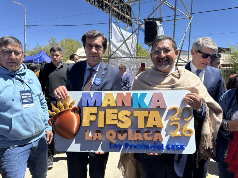 PATRIMONIO, IDENTIDAD E INTEGRACIÓN ANDINA: EL INTENDENTE DANTE VELAZQUEZ Y EL GOBERNADOR CARLOS SADIR ENCABEZARON LA APERTURA DE LA MANKA FIESTA 2026