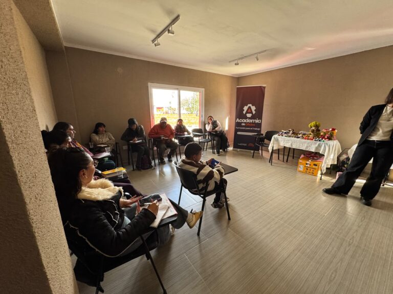 LA MUNICIPALIDAD DE LA QUIACA Y LA SECRETARÍA DE TRABAJO DE JUJUY BRINDAN HERRAMIENTAS CLAVE PARA EL DESARROLLO DE EMPRENDEDORES LOCALES