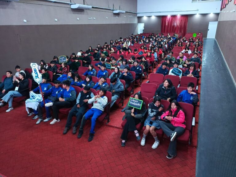 LA MUNICIPALIDAD DE LA QUIACA Y EL MINISTERIO DE EDUCACIÓN ENMARCAN ACCIONES PREVENTIVAS DE SALUD MENTAL PARA JÓVENES QUIAQUEÑOS