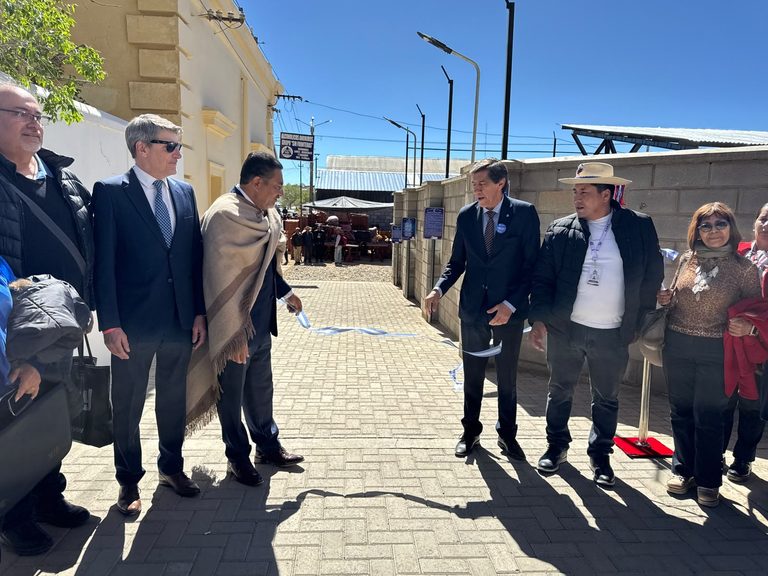 EL PASEO DEL POETA QUEDÓ OFICIALMENTE INAUGURADO: LA GESTIÓN DE DANTE VELAZQUEZ RECUPERA LA MEMORIA E HISTORIA DE LA QUIACA