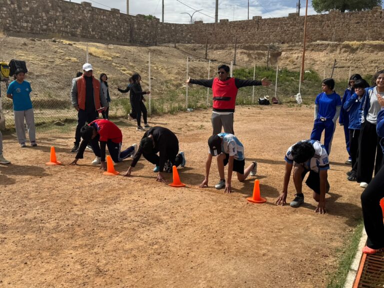 LA MUNICIPALIDAD DE LA QUIACA ACOMPAÑA LAS OLIMPIADAS DEPORTIVAS INTERESCOLARES DE LA REGIÓN NOA