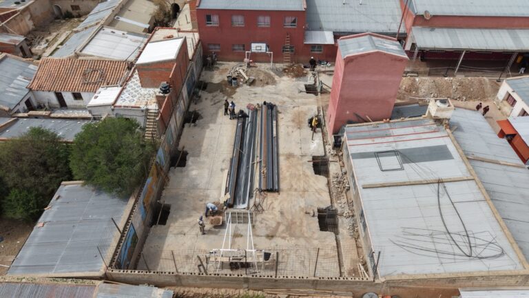 LA GESTION DEL INTENDENTE DANTE VELAZQUEZ AVANZA EN LA CONSTRUCCIÓN DE LA INFRAESTRUCTURA EDUCATIVA